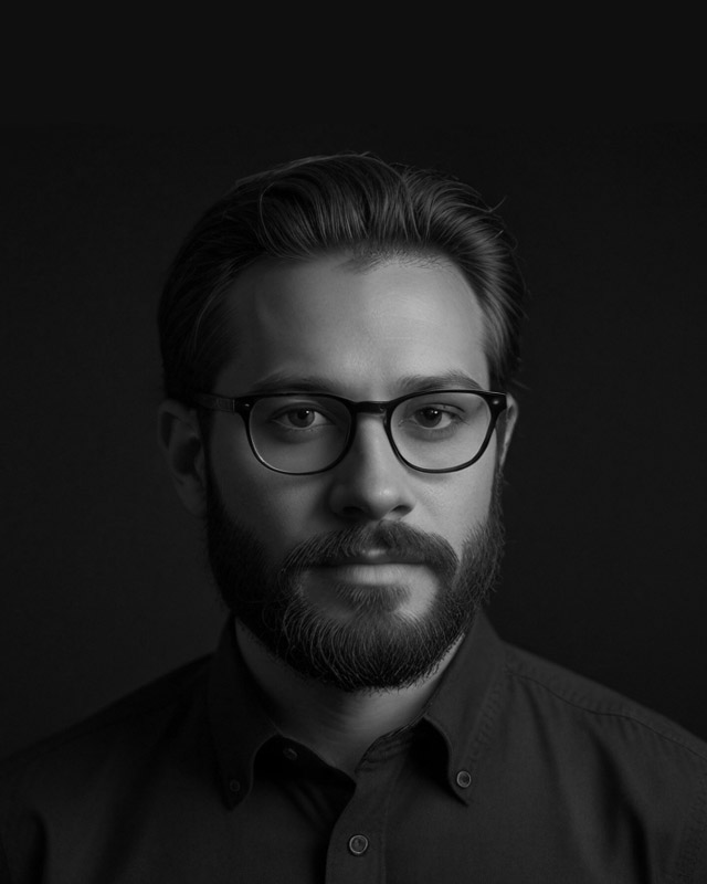 <span>Lucas</span> <span>Martin</span>